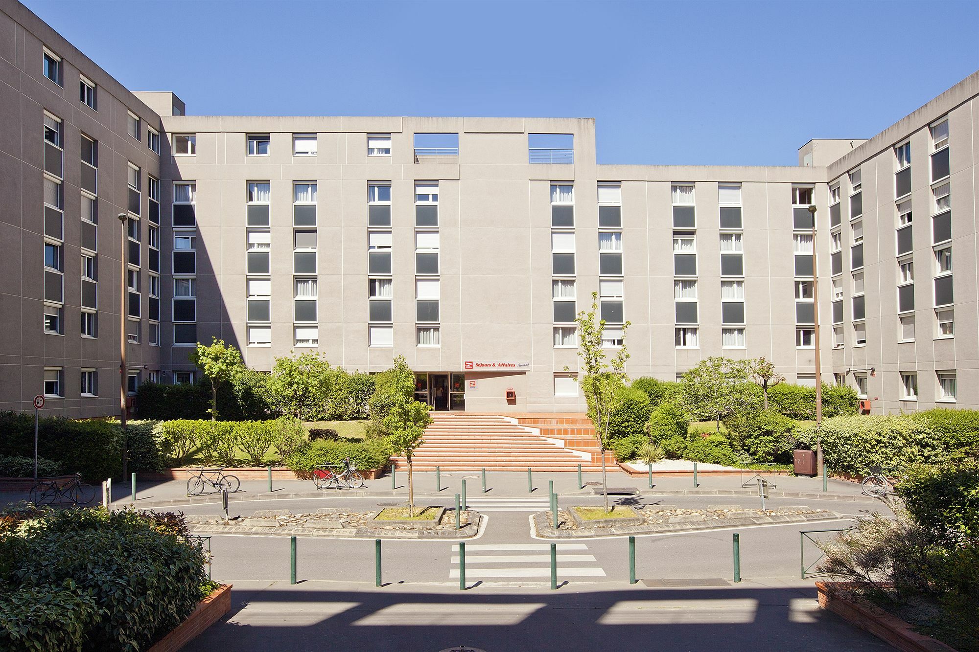 Sejours & Affaires Toulouse De Brienne Aparthotel Exteriör bild